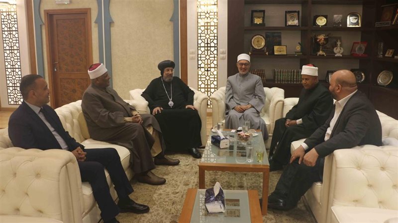 مفتي الجمهورية والقيادات