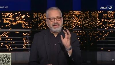 تامر أمين يفتح النار على أحد لاعبي الأهلي: الجمهور ما بيتهددش ولا يتلوي دراعه (فيديو)