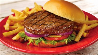 طريقة عمل البرجر في المنزل، وفري في الميزانية وحافظي على صحة أبنائك