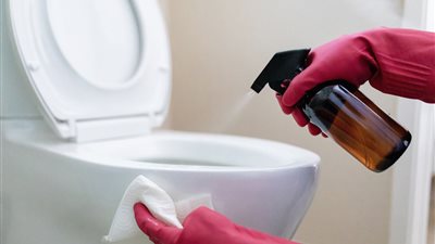 محاولة تنظيف مرحاض في تايلاند تنتهي بوفاة 3 نساء