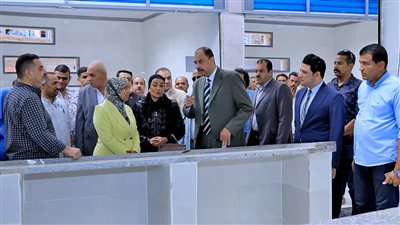 بعد افتتاحه، تعرف على سوق السمك الجديد بحي غرب سوهاج (صور)