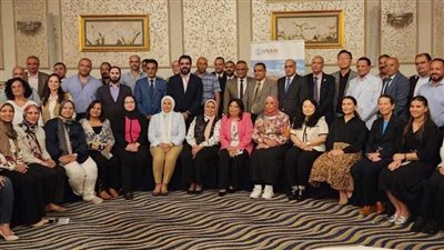 الجمارك تنظم ورشة عمل مع شركات الشحن السريع وهيئة البريد لتبادل البيانات