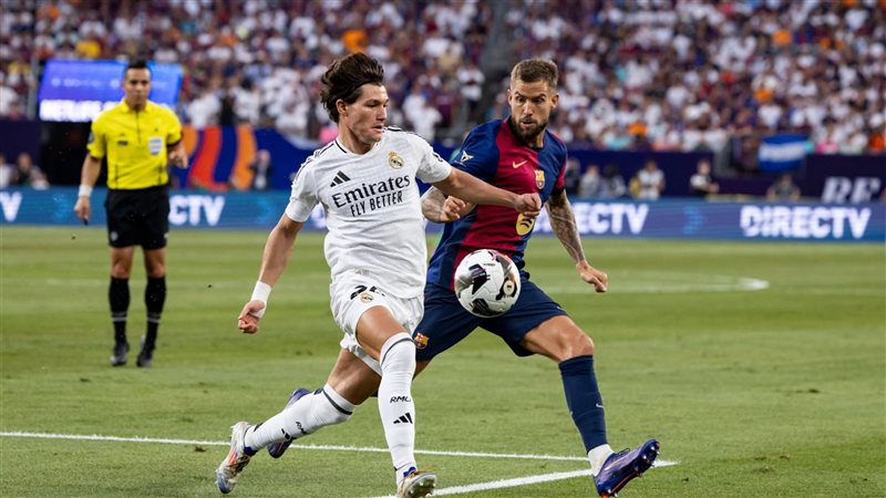 برشلونة وريال مدريد،