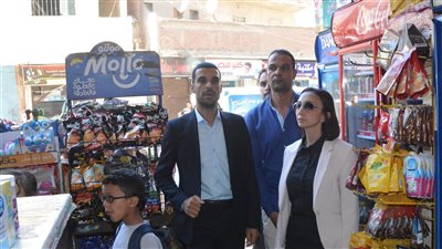 تحرير 3 محاضر لعدم الالتزام بالأسعار المقررة خلال جولة لمحافظ البحيرة بالرحمانية