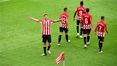 أتلتيك بيلباو يخطف فوزا مثيرا من لاس بالماس 3-2 في الليجا 