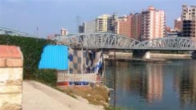 إغلاق الكوبري الفرنساوي بطريق زفتى - ميت غمر بالدقهلية 