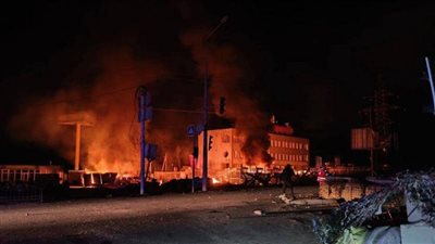 تصاعد القتال بين روسيا وأوكرانيا، وموسكو تهاجم خاركيف بالقنابل الموجهة 