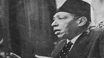 صالح عبد الحي مطرب الملوك والأمراء.. أحيا المسرح الغنائي.. أبرز أغانيه «ليه يا بنفسج» و«على خده يا ناس 100 وردة».. ورحل فقيرا لا يجد قوت يومه 