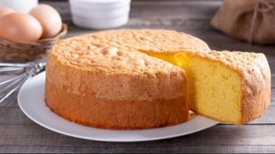 طريقة عمل الكيكة، بمكونات بسيطة ونكهات مختلفة 