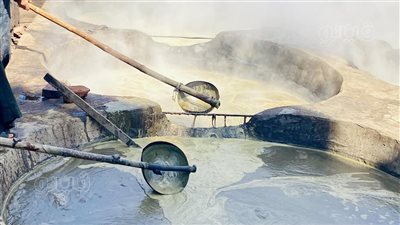 المنيا قلعة الذهب الأسود، شاهد كيفية تحويل قصب السكر لـ عسل (صور)