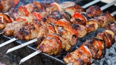 تفسير حلم اللحم المشوي في المنام وعلاقته بسماع أخبار سعيدة قريبا 