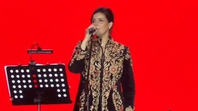  الجزائرية سعاد ماسي تتألق خلال حفلها بالعلمين الجديدة (صور)