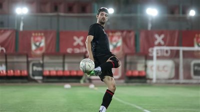 كولر يبلغ الأهلي باستمرار طاهر محمد طاهر الموسم المقبل 