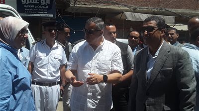  محافظ الإسكندرية يقود حملة لإزالة البناء المخالف بالمنتزه (فيديو) 