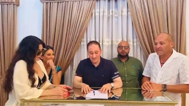 جلسة صلح هيفاء وهبي