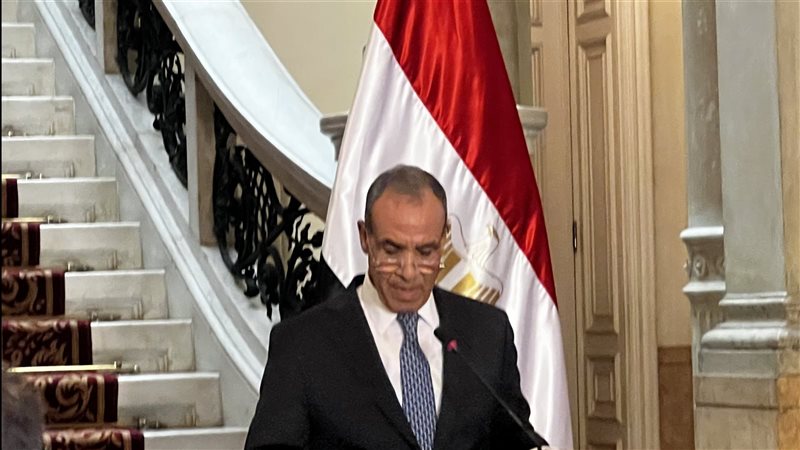 الدكتور بدر عبد العاطي،