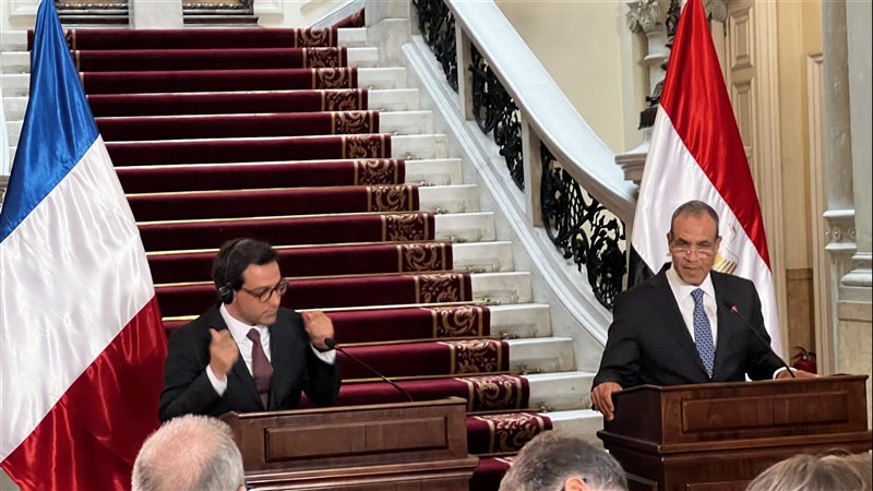 وزير الخارجية ونظيره