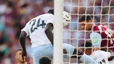 الدوري الإنجليزي، وست هام يتعادل 1ـ1 مع أستون فيلا في الشوط الأول