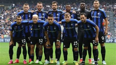 نجم إنتر ميلان يعلن عودته لإيطاليا قبل مباراة فلومينينسي 