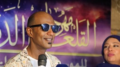 بلاك تيما: بنحاول منبقاش موضة قديمة ونتواصل مع كل الأجيال (فيديو وصور)