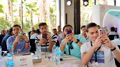 هيثم حمزة: دور كبير للاتصالات في تطوير استراتيجية مصر للذكاء الاصطناعي 