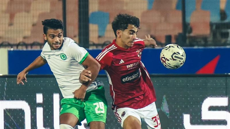 مباراة  الأهلي مع