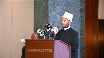 حفرت في وعي الأجيال معنى اسم فلسطين، تحية خاصة من وزير الأوقاف للمرأة الفلسطينية