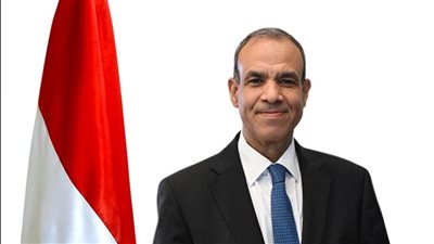 لبحث التحديات الراهنة، وزير الخارجية يزور المملكة العربية السعودية 