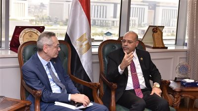 وزير العمل: القانون الجديد يحقق المزيد من التوازن في العلاقات بين طرفي العملية الإنتاجية