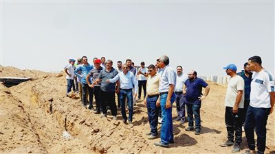 رئيس جهاز القاهرة الجديدة يتابع تنفيذ المرافق والطرق في 