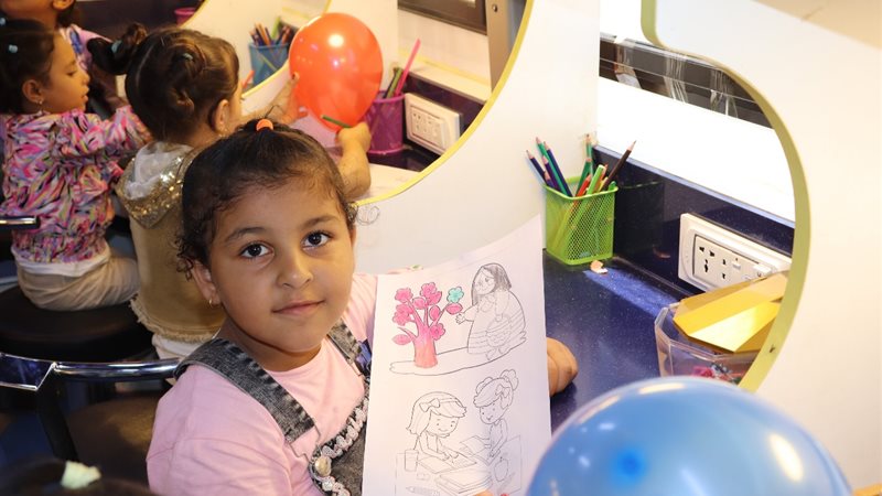 أنشطة المكتبة المتنقلة