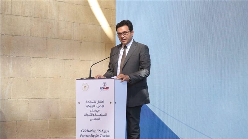 الدكتور أحمد فؤاد