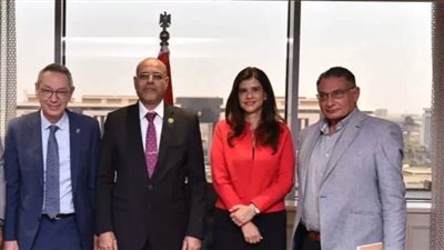 وفد جمعية رجال أعمال إسكندرية يلتقي وزير العمل لبحث عدد من قضايا التنمية