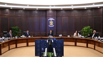 مدبولي يعقد اجتماعًا لبحث ومناقشة اتفاقية حماية وتشجيع الاستثمار المصري السعودي