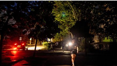 أوكرانيا تواجه أزمات انقطاع الكهرباء وارتفاع درجات الحرارة 