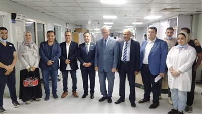 دفعة طب بنها 2006 تهدي 3 أسرة رعاية مركزة للمستشفى الجامعي