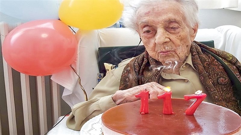 أكبر معمرة في العالم،