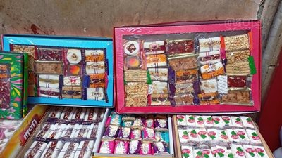  تصل لـ 175 جنيهًا، تعرف على أسعار الملبن والنوجا ضمن حلوى المولد (صور)