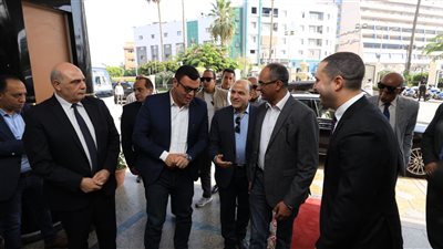 ‏محافظ كفر الشيخ يستقبل وزير الإسكان لتفقد عدد من المشروعات 