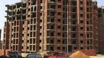 لا تشترِ عقارا جديدا، خبير اقتصادي يحذر من انفجار بسوق العقارات 