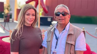 يسري نصر الله وأحمد صلاح حسني ومحمد ثروت فى 