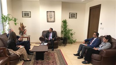 لقاء مشترك بين التمثيل التجارى وسفير بيلاروسيا لبحث التعاون المشترك 