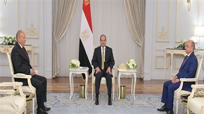 السيسي: استقلال القضاء وترسيخ العدالة وحماية الحقوق والواجبات أهم أسس نهضة الوطن والمجتمع