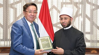 وزير الأوقاف يبحث مع سفير كازاخستان بالقاهرة سبل التعاون المشترك
