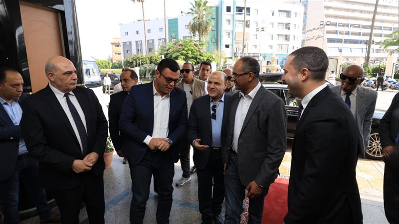 محافظ كفرالشيخ يستقبل