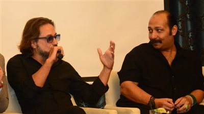 إنريكي أرسي يعقد مؤتمرا صحفيا بالقاهرة لكشف تفاصيل فيلمه «موسم حصاد الكاكا» 