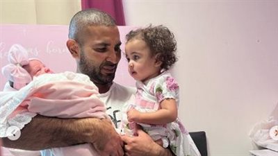 طليقة أحمد سعد تهنئه بعيد ميلاده: كل سنة وأنت أحلى حاجة في حياتنا