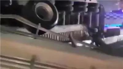 أخبار مصر: حميد الشاعري يهين حلاقه، حادث جديد بدائري المعادي، صدمة بأسعار الفراخ، تحذير من موجة حارة، رونالدو يحدد علاقته بجورجينا