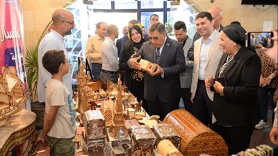 محافظ الدقهلية يفتتح المعرض الخامس لمبادرة أيادي مصر لتسويق المنتجات