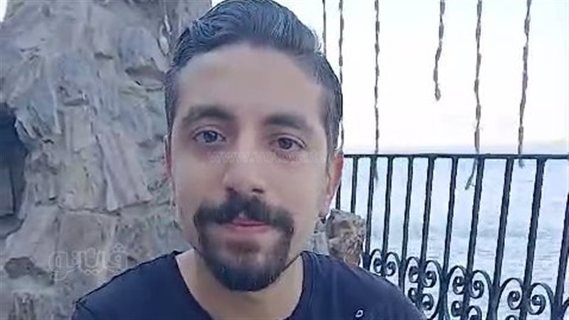 روماني أيوب،فيتو